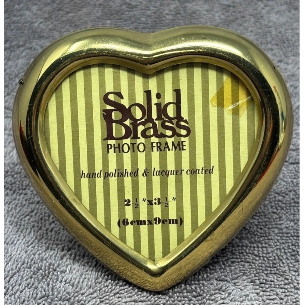 Unbranded vintage solid